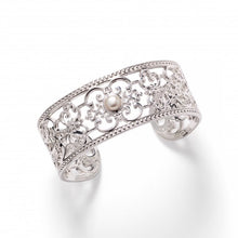 Load image into Gallery viewer, New Southern Gates® Margaret Cuff