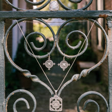 Load image into Gallery viewer, Southern Gates® Ophelia Ring