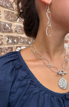 Load image into Gallery viewer, Sterling Interlocking Link Earrings