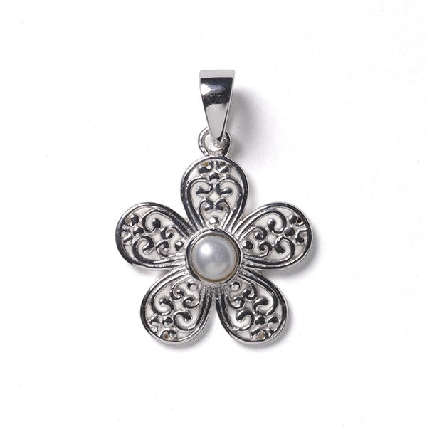 Southern Gates® Daisy Pendant
