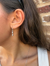 Load image into Gallery viewer, Sterling Four-Layer Rice Bead Necklace Set
