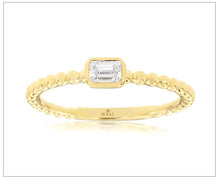 Load image into Gallery viewer, 14kt Gold Diamond Band
