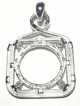 Load image into Gallery viewer, Sterling Southern Sweetgrass "Delilah" Pendant
