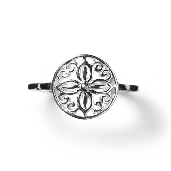 Southern Gates® Blossom Ring Courtyard Series