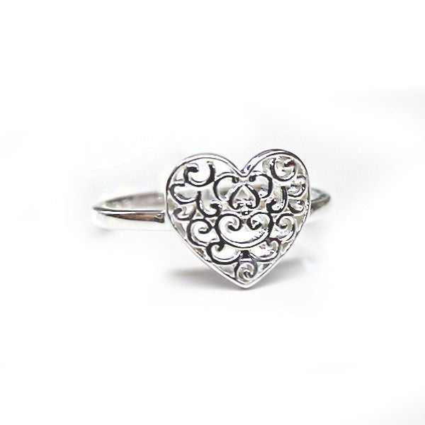 Southern Gates® Holiday Heart Ring Holiday Series